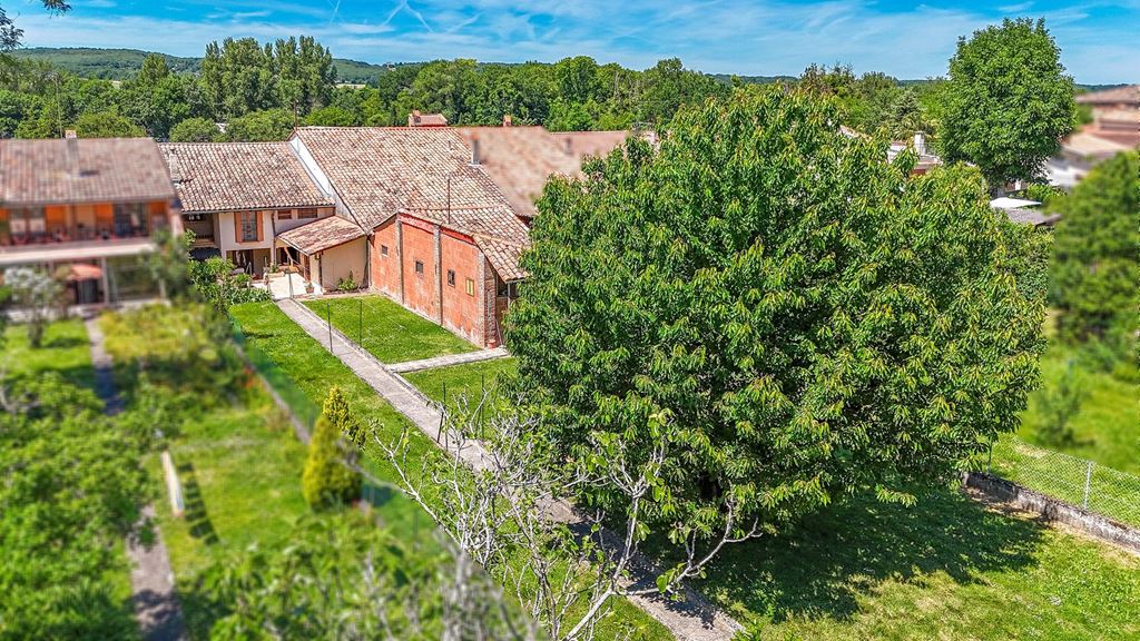 image du bien immobilier Maison de village LEVIGNAC